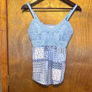 No Boundaries Light Blue Lace Camisole M